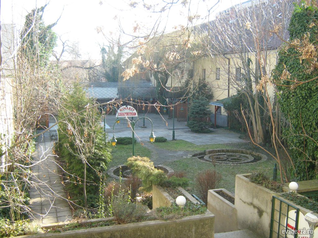 Un oras de vizitat | 1